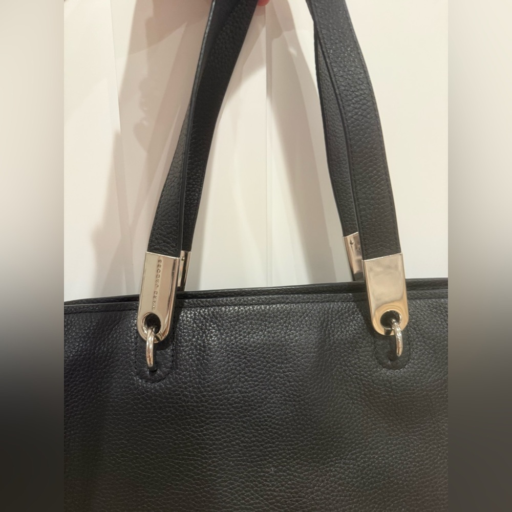 Marc Jacobs Pike Place East/West Black Tote Bag - Picture 6 of 11
